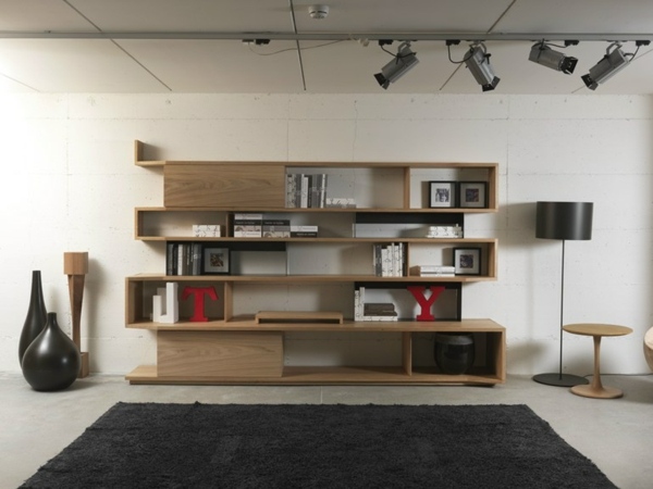 Nástenný systém obývačky nastavený na knihy Úložný priestor na knihy na stenu