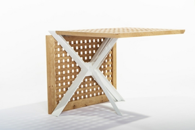 Krásny moderný vzhľad stolovej záhrady, ktorý šetrí miesto