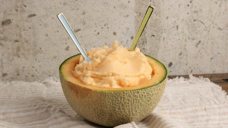 Medové melónové recepty na jogurtovú zmrzlinu s gréckym jogurtom