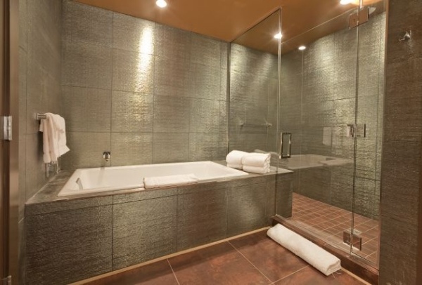 minimalistická kúpeľňa Hard Rock Hotel-Las Vegas zaujímavý dizajn kúpeľne Gorilla Suite