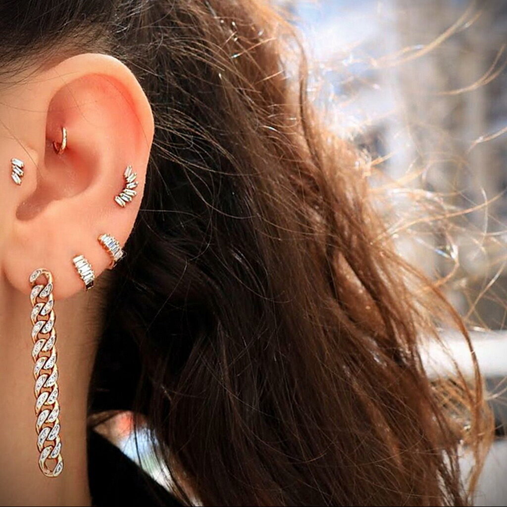 Снимка Пиърсинг на хрущял 01/29/2021 № 0445 - Пиърсинг на хрущял -