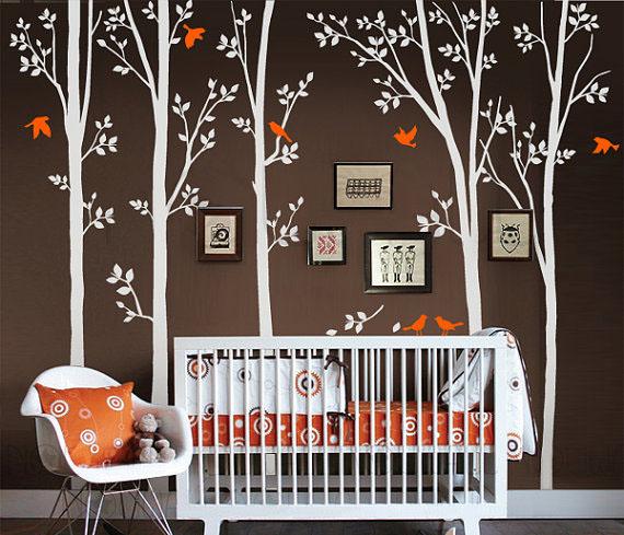 hnedé biele stromy oranžové vtáky nástenná dekorácia čokoládovo hnedé biele stromy oranžové vtáky nástenná dekorácia