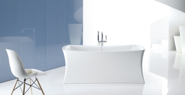 Voľne stojaca akrylátová vaňa Kohler