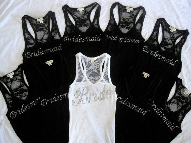 nápady sliepka strana plánuje rovnaké oblečenie nápady-sliepka-párty-plánovanie-rovnaké-outfity