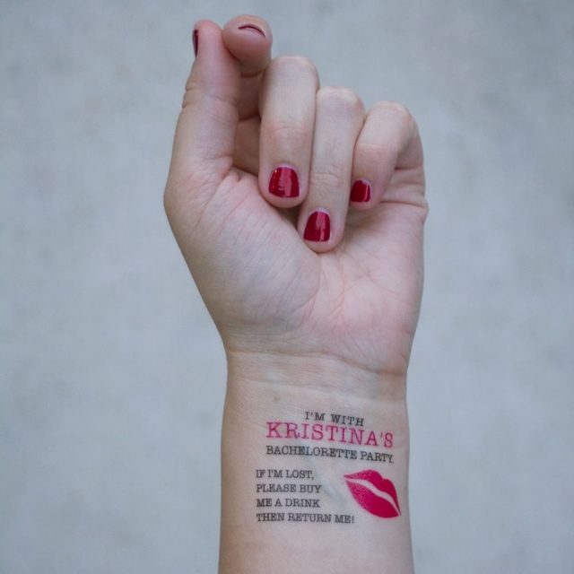 nápady hen party tetovanie etsy vtipné nápady-sliepka-párty-tetovanie-etsy-vtipné