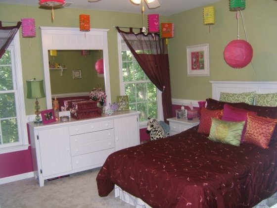Symbolika a témy ázijských akcentov v dievčenskej izbe Dievčatá s ázijskou tematikou-izba-s-papierovými lampášmi-v-červenom
