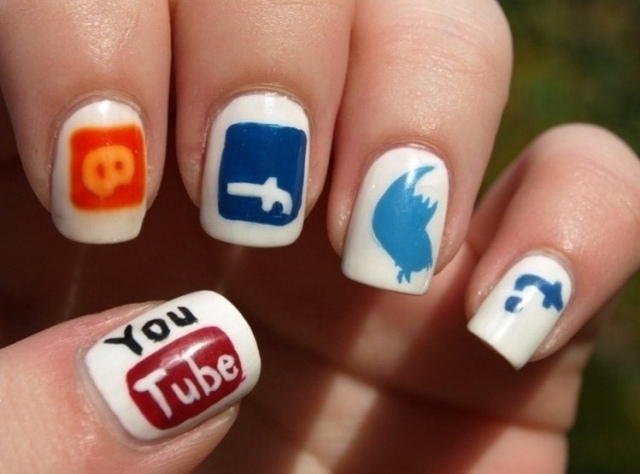 nailart-design-socialne-siete-logo-facebook-twitter-youtube