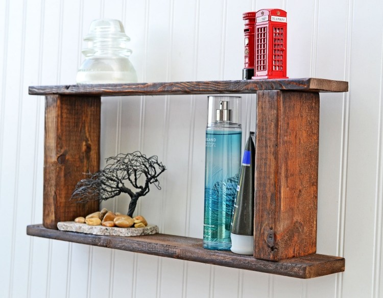 Postavte si malé nástenné police sami z úlomkov dreva nápady-kúpeľňové dekorácie-úložný-priestor-útržky dreva-vinobranie-nástenná-polica-na-stenu