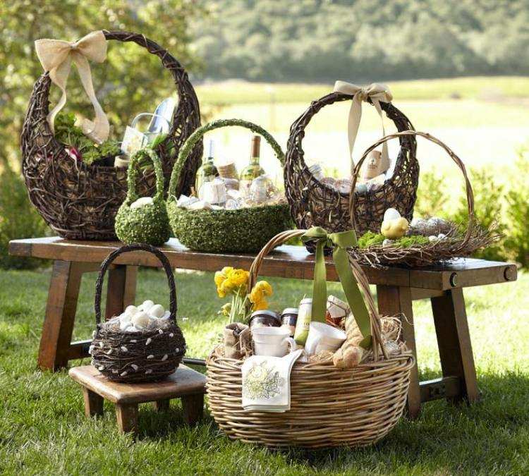 nápady na Veľkú noc 2013 prírodné materiály-drotárstvo-veľkonočné dekorovanie košov