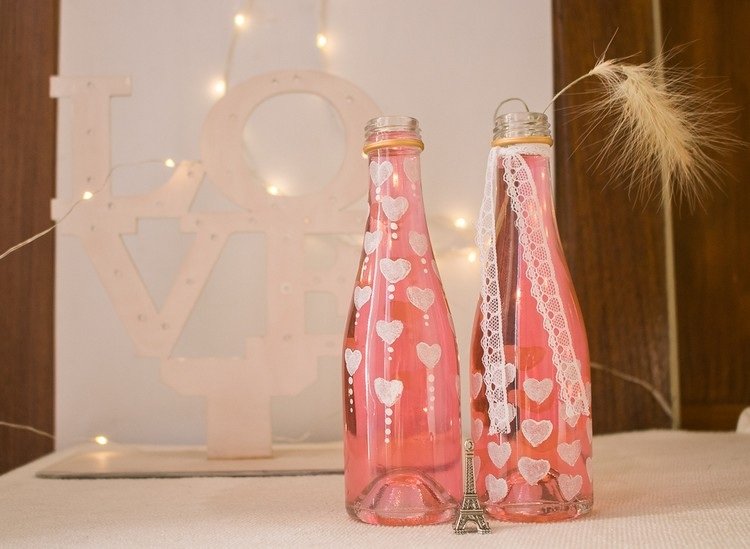 Maľovacie fľaše, vzor pečiatky srdca na sklo