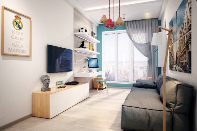 moderná izba pre mládež so sivou pohovkou a benzínovou modrou stenou mládežnícka izba-dizajn-farba-benzín-akcent-stena-real-madrid-ventilátor