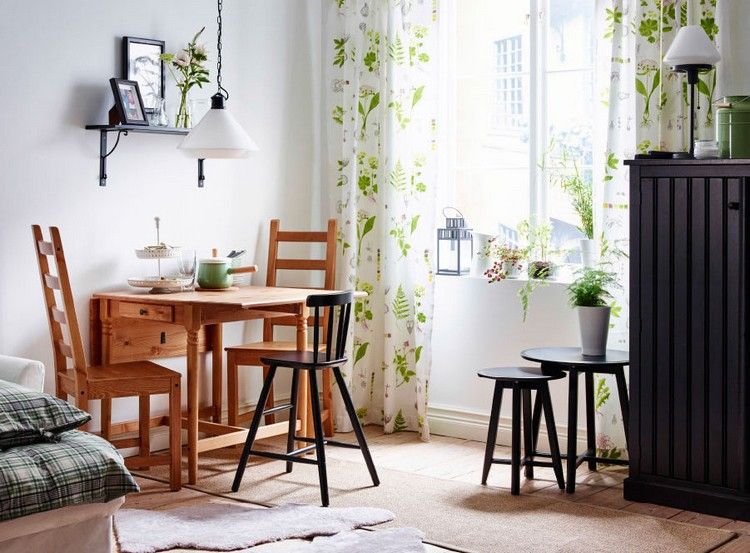 Rozkladací stôl zo stredne tmavého dreva ikea-jedálenský stôl-ingatorp-skladací-stôl-zásuvka na drevo