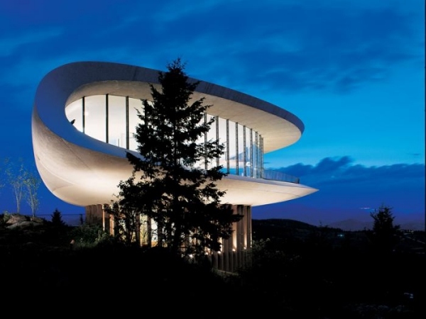 sochársky dom Colorado podvaz drevený celý exteriér