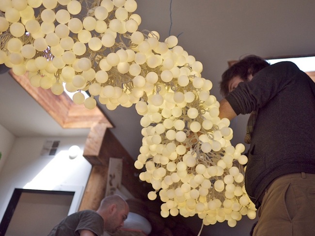 Svetelná inštalácia moderného umenia Graypants, prostredie priateľské k životnému prostrediu Amsterdam