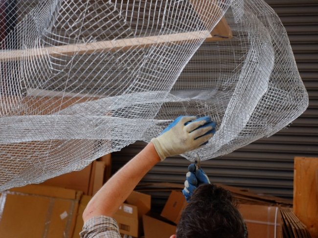 Inštalácia cloudu svetelného dizajnu V procese nastavovania nápadov na dekoráciu