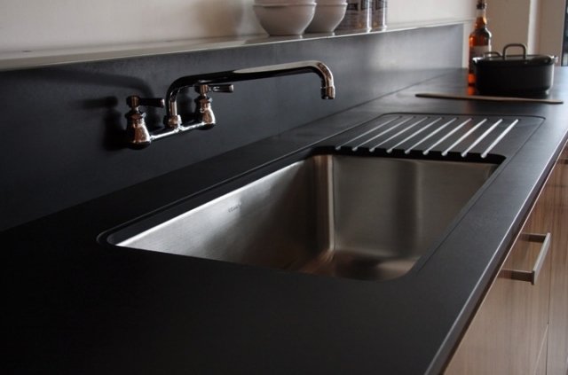 kuchyňa-nápady-na-zadnú-stenu-jednotnú-farebnú schému