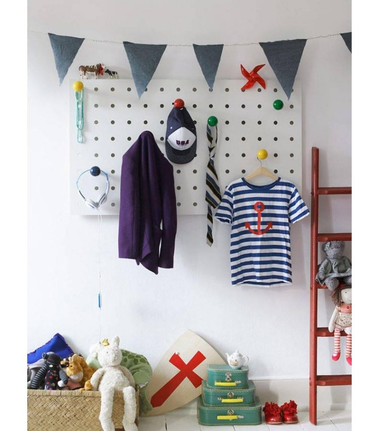 Detská šatníková skriňa z dreva nastaviteľná-farebná-biela-detská izba