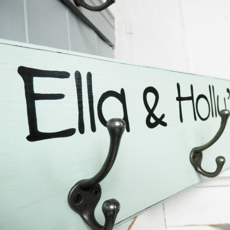 samostatná-detská-skriňa-vyrobená-z-dreva-urob si sám-napíš-názov-farby