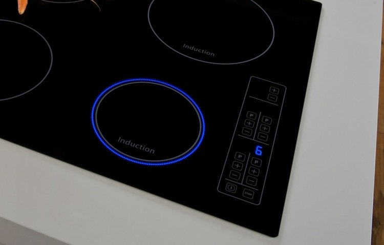 indukcia-ceran-modra-led-detekcia-zapnutie-tipov-vyber