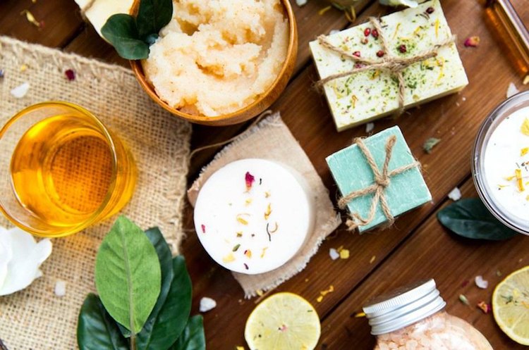 Prísady do kozmetiky -bio-prírodná kozmetika-prírodné-prísady-výrobky na ošetrovanie