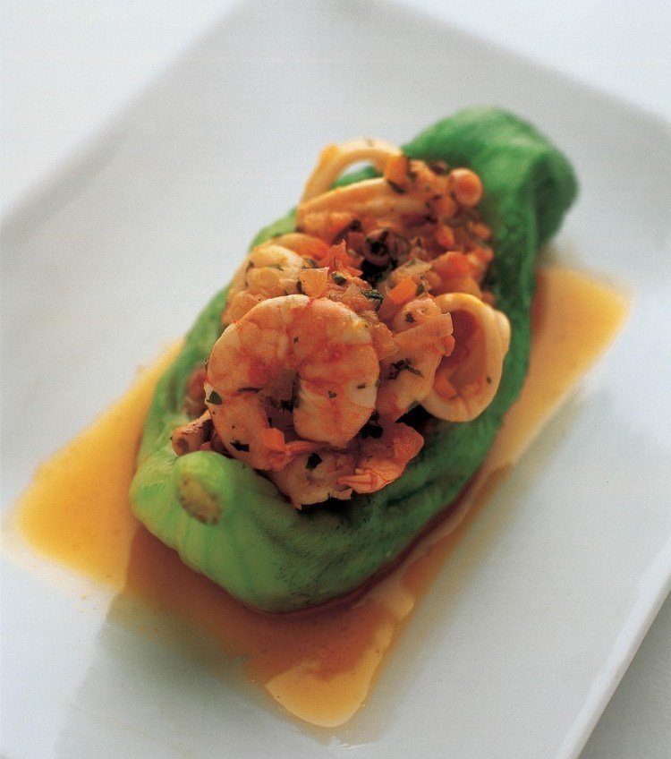 Inkovskú uhorku naplňte krevetami a morskými plodmi