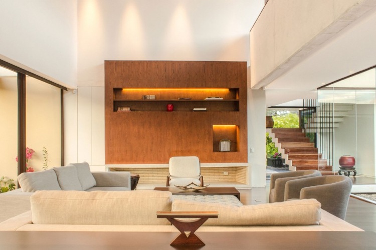 luxusný dom-obývačka-moderná-krémová-bielo-hnedá