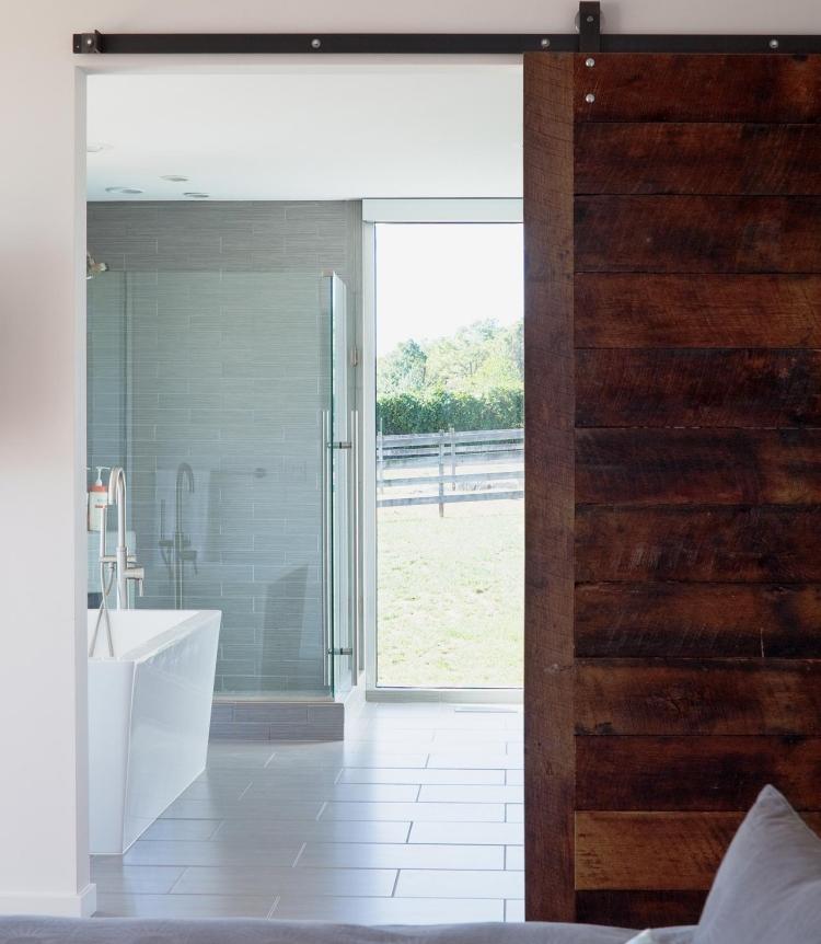 Interiérové ​​dvere-drevo-kúpeľňa-spálňa-úspora miesta