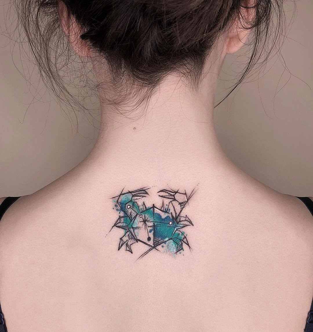 Znamenie zverokruhu tetovanie nápady rakovina späť tetovanie akvarely tetovanie malý dizajn