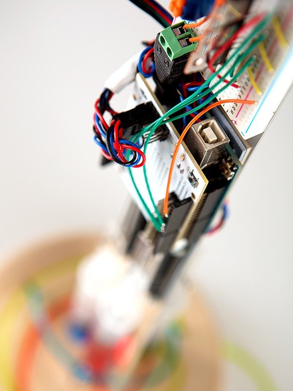 interaktívny systém miešania arduino komponentov RGB interaktívna dizajnová lampa arduino components rgb