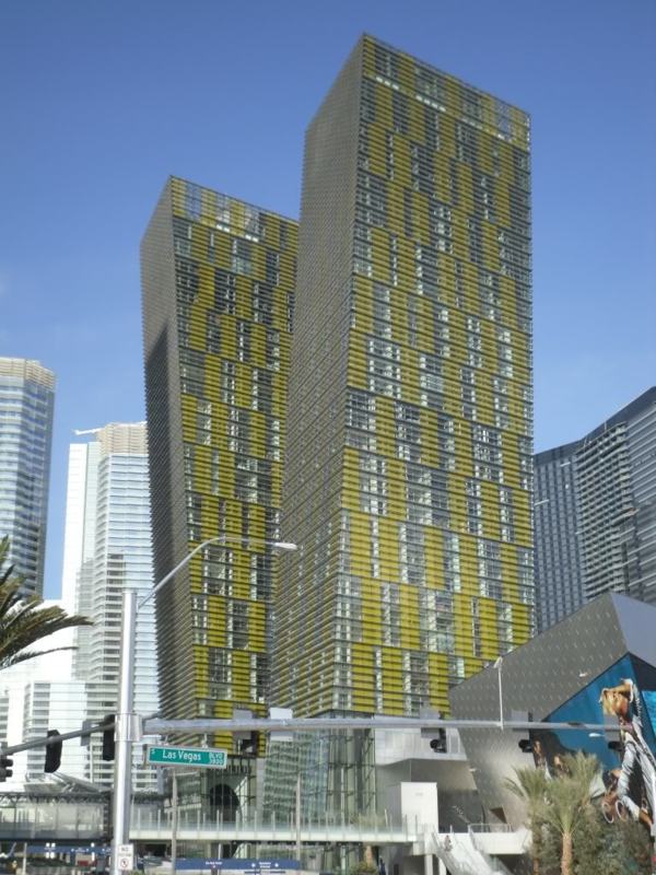 Moderná architektúra-Helmut Jahn mrakodrap moderného projektu