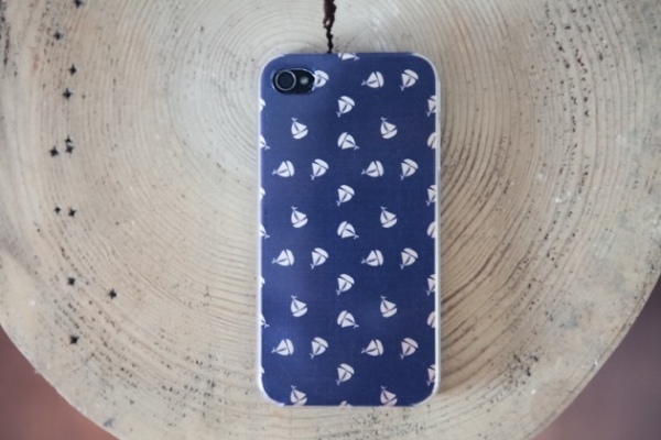 Dekoračné nápady na puzdro na iphone-modrý-biely-vzor-papier