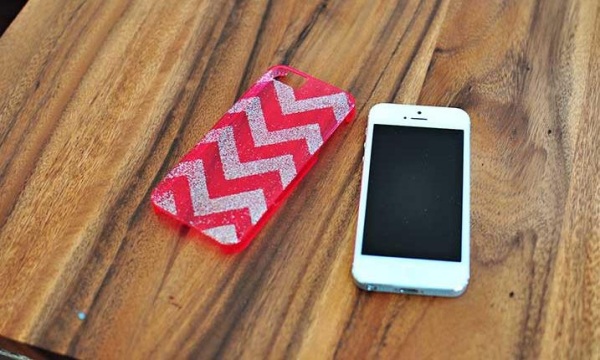 Uhol-vzor-diy-iphone-ochranný-kryt-deco-nápady