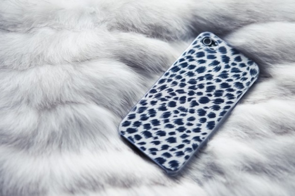 urob si-sám-cool-remeselné nápady-ozdoba puzdra na iPhone