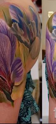 Írisz -tetoválás fényképes példája egy írisz -tetoválás jelentésével foglalkozó cikkhez 30