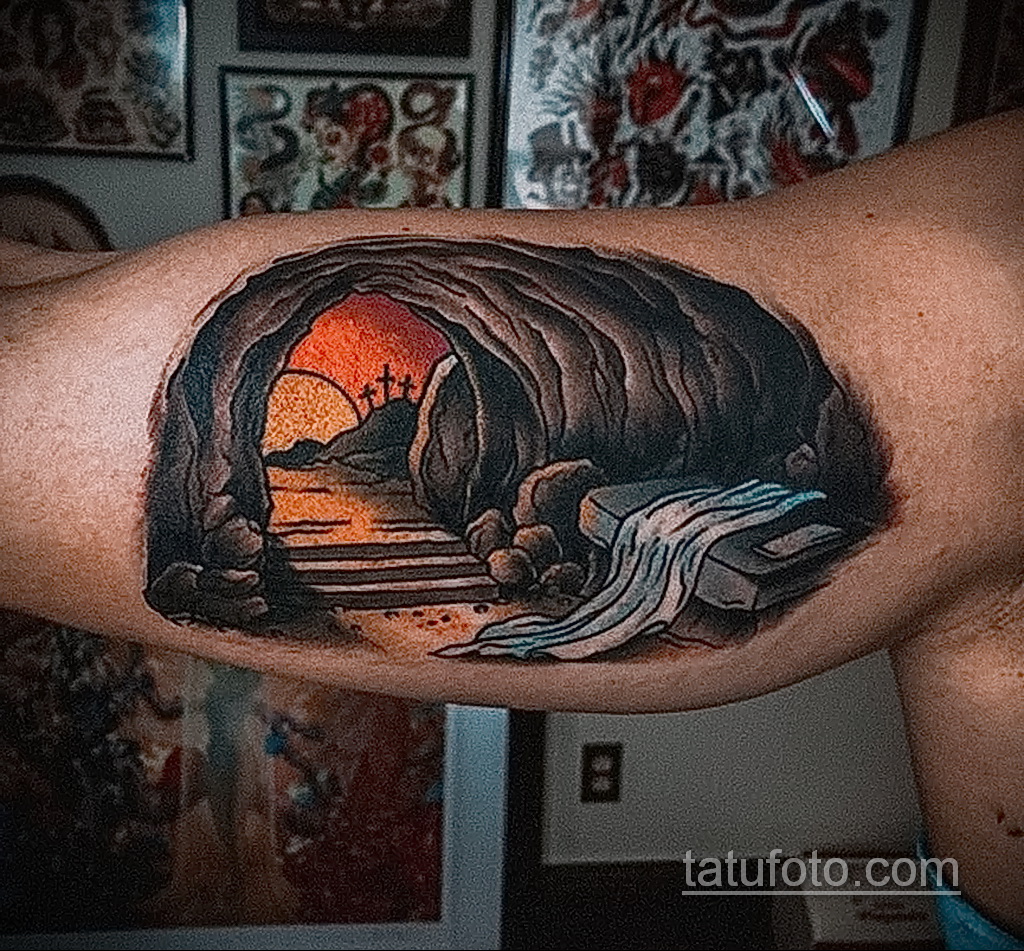 Fotografija zanimljivog crteža tetovaže 04.04.2021 №243 - cool tetovaža -