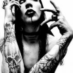 Marilyn Manson - zdjęcie tatuażu 2