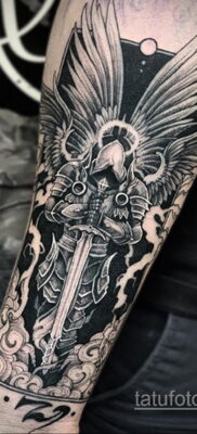 Снимка на готин дизайн на татуировка 24.05.2020 №1050 -хладна татуировка-