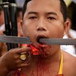 013. Fotó piercing (tetoválás)