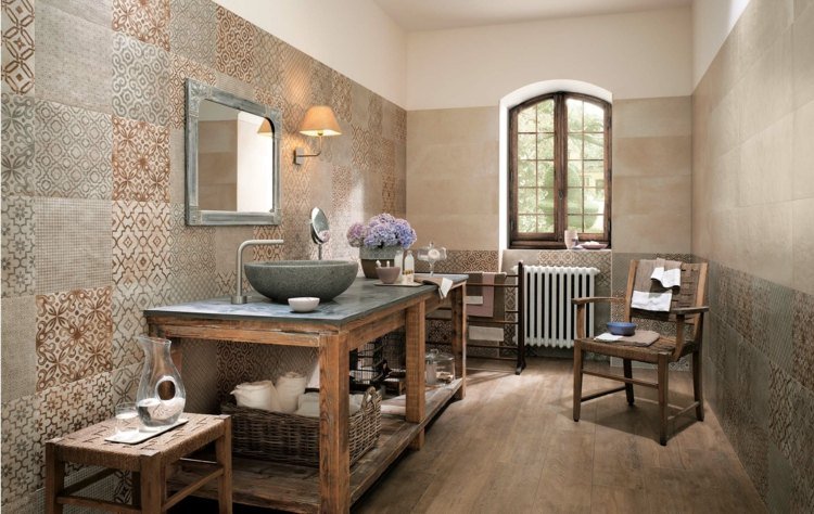 kúpeľňový obklad-rustikálny vzor-prírodné-tóny-drevený nábytok