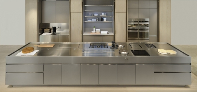 Otvorený kuchynský ostrovček z nerezovej pracovnej dosky convivium Kuchynský nábytok z kuchynskej linky z nerezovej ocele s otvoreným varením