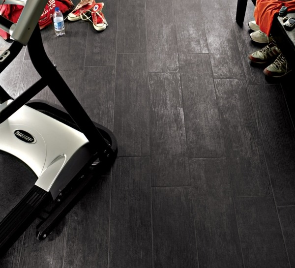 čierna dlažba fondovall z keramiky s drevom čierne obklady fondovall, keramika s drevom