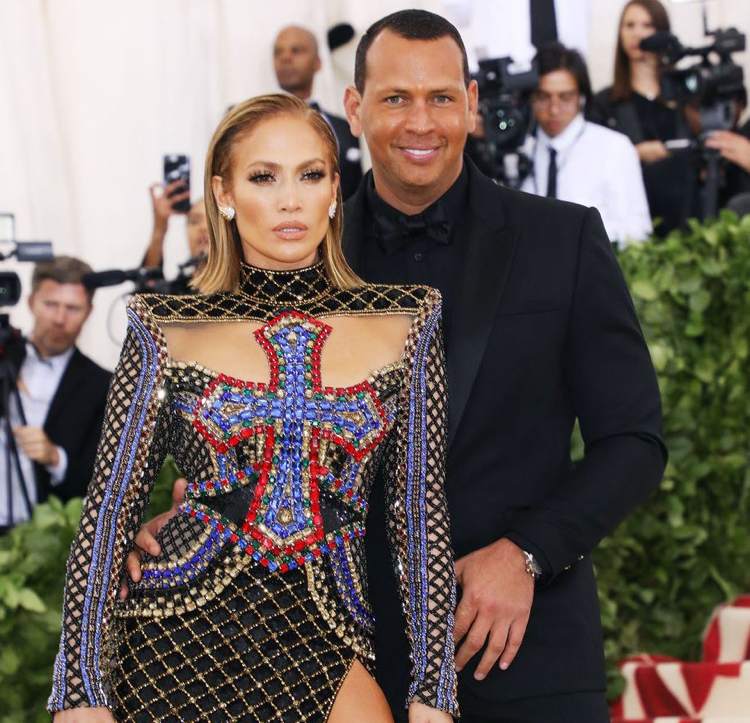 Jennifer Lopez a Alex Rodrigez sú spolu 2 roky