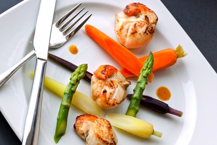 Špargľa s mušľou Recept na varenie morských plodov