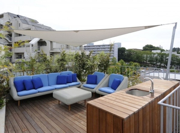 Strešný záhradný ratanový nábytok Pohľad na záhradný ratanový nábytok