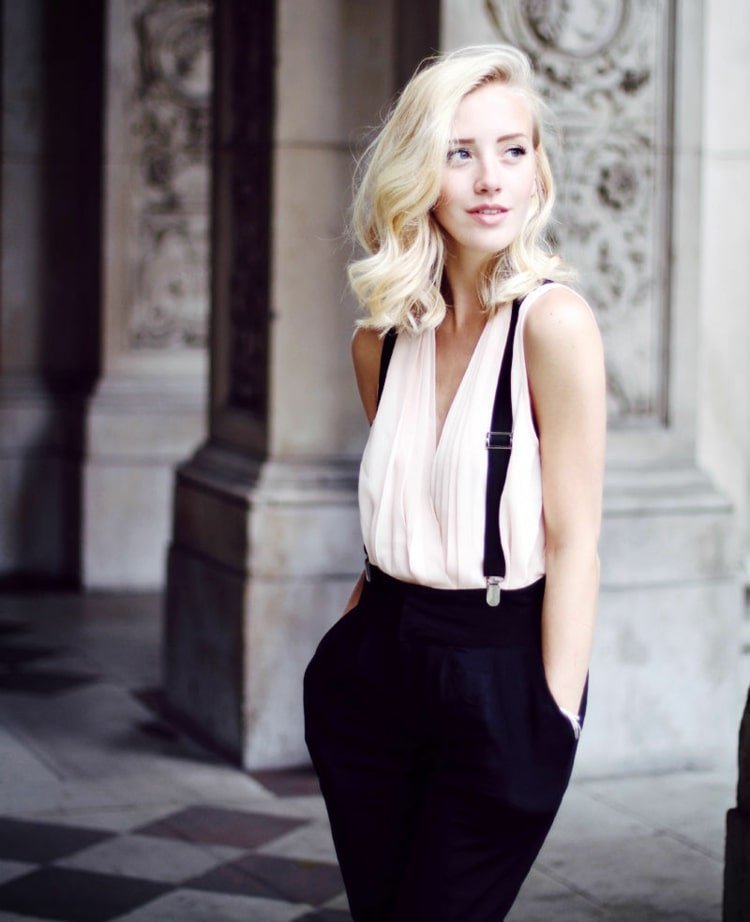 Oblečenie Jugendweihe - ležérne elegantné s nohavicami s trakmi pre ženy