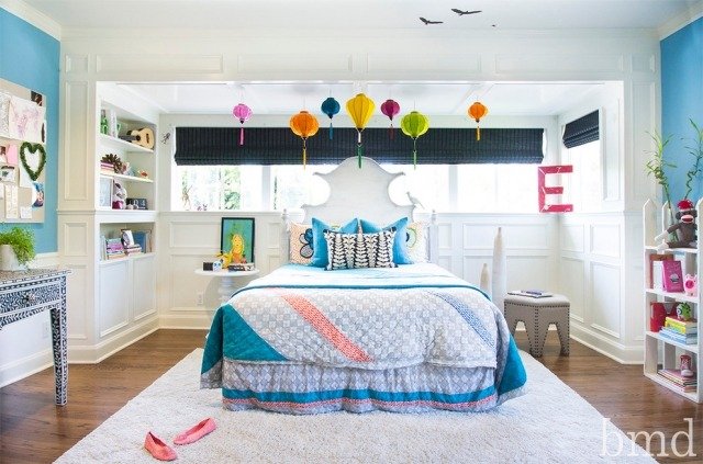 miestnosť pre mladé dievča-biele-modro-farebné-čínske-papierové žiarovky