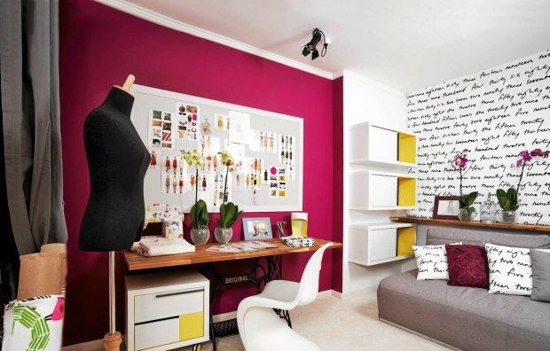 navrhovanie mládežníckych izieb-nápady-farba-steny-fuchsie-tapeta-písmo