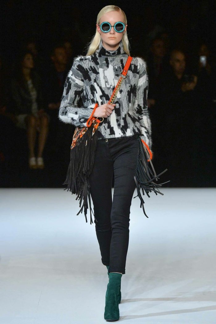 okrúhle slnečné okuliare-zeleno-velúrové členkové čižmy