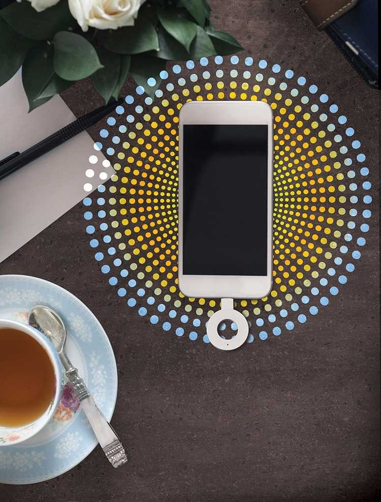 bezdrôtové nabíjanie-corian-pracovná doska-tmavo-hnedá-ušľachtilá