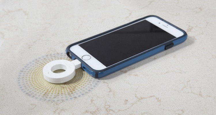 bezdrôtový-nabíjací-corian-pultový-adaptér-krúžok